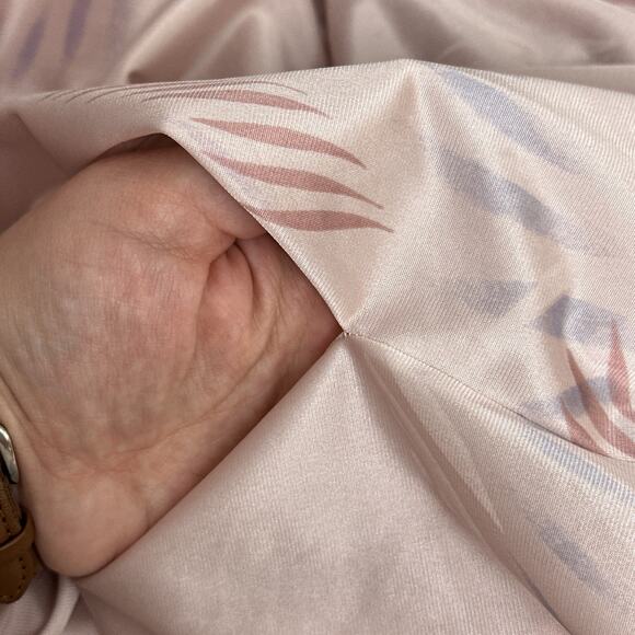 Vintage Vanity Fair Nightgown 34 Pink Antron III Nylon Satin Robe Lace Button - Picture 8 of 8